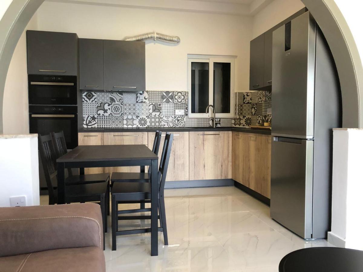 Beautiful Sliema Seaview Apt Exterior foto