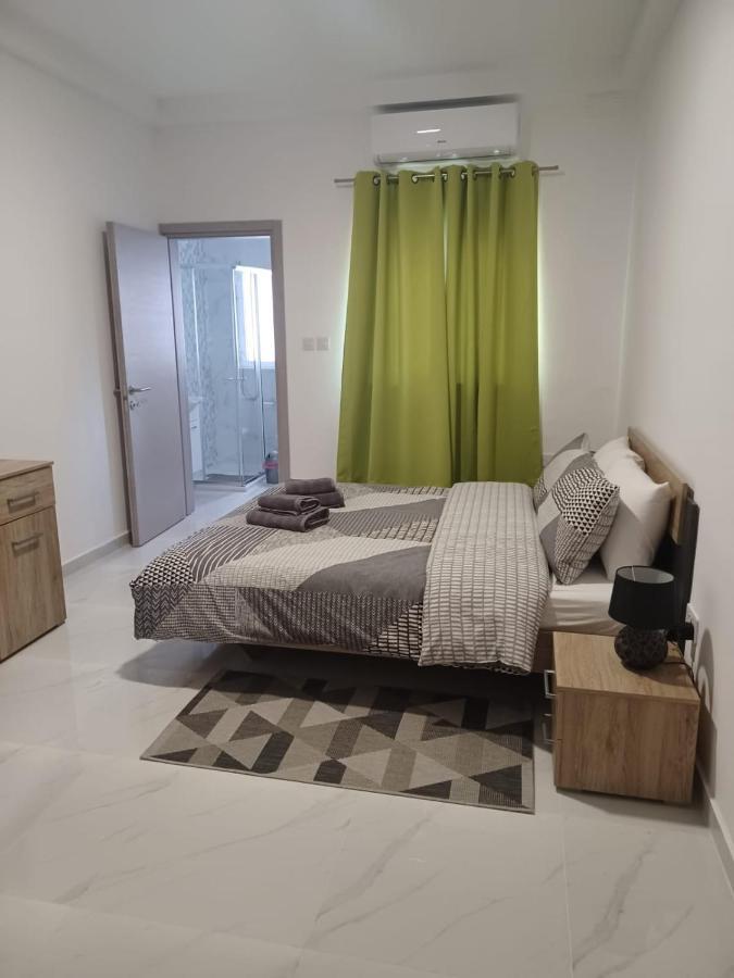 Beautiful Sliema Seaview Apt Exterior foto